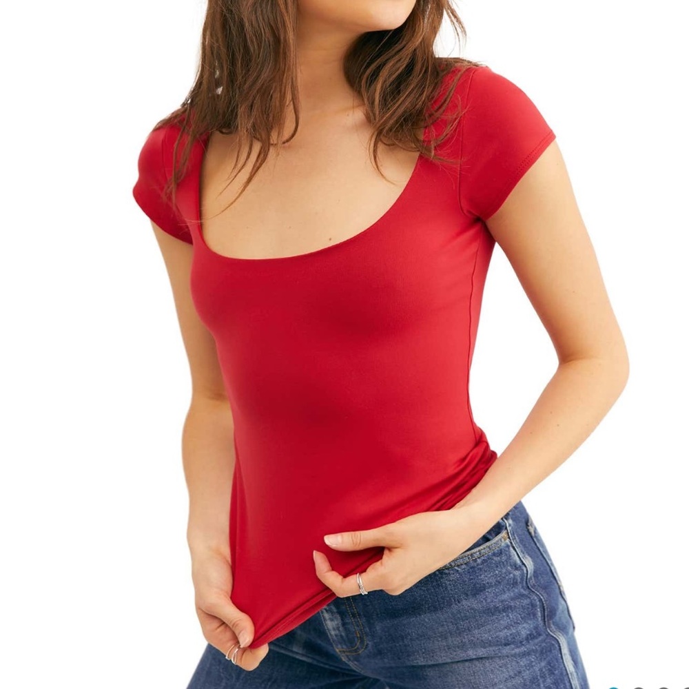 Free People scoop neck top size M true size S